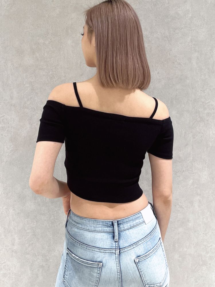 GYDA ハーフスリーブカシュクールオフショルショートトップス