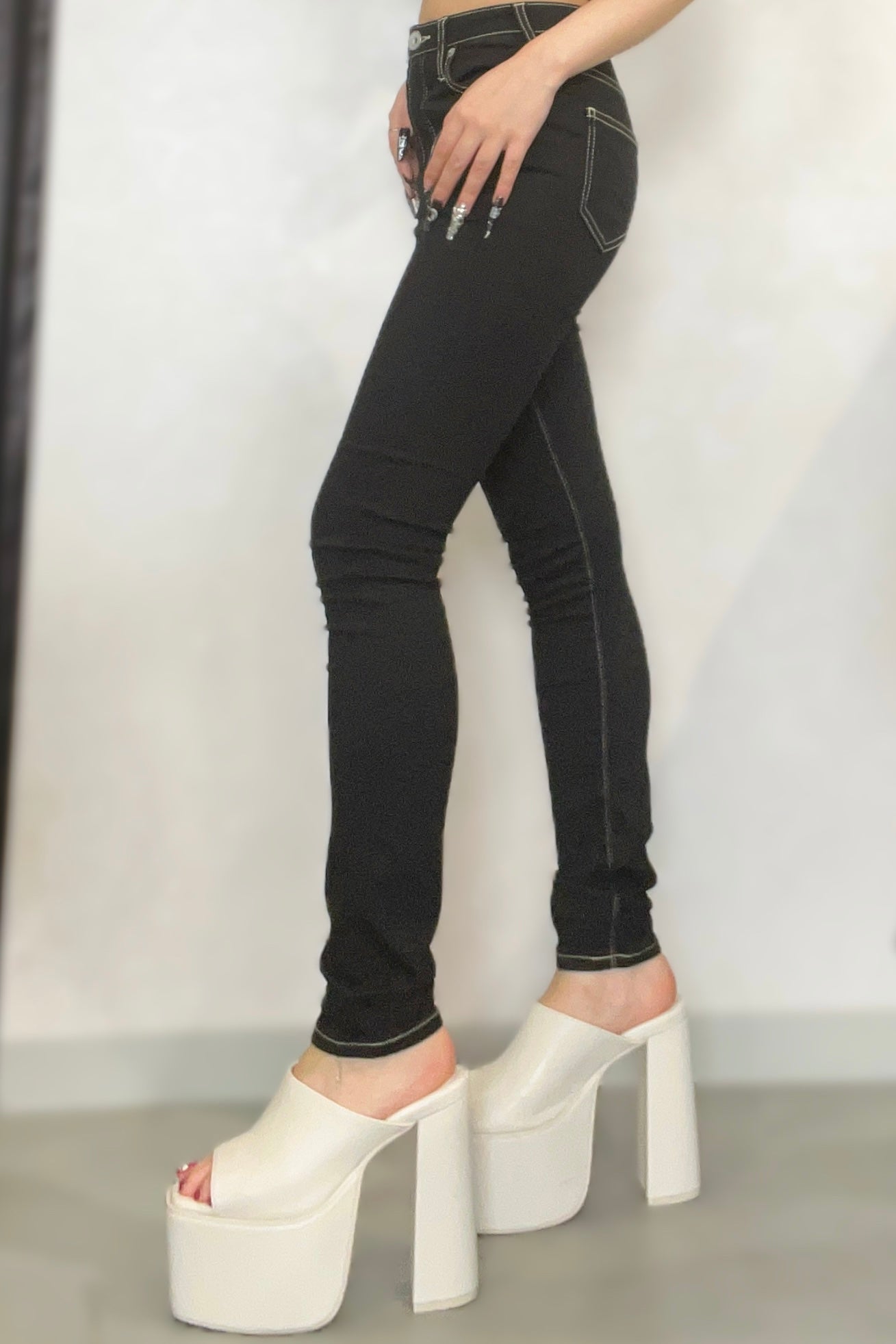 GYDA ハイウエストワンウォッシュスキニーパンツ