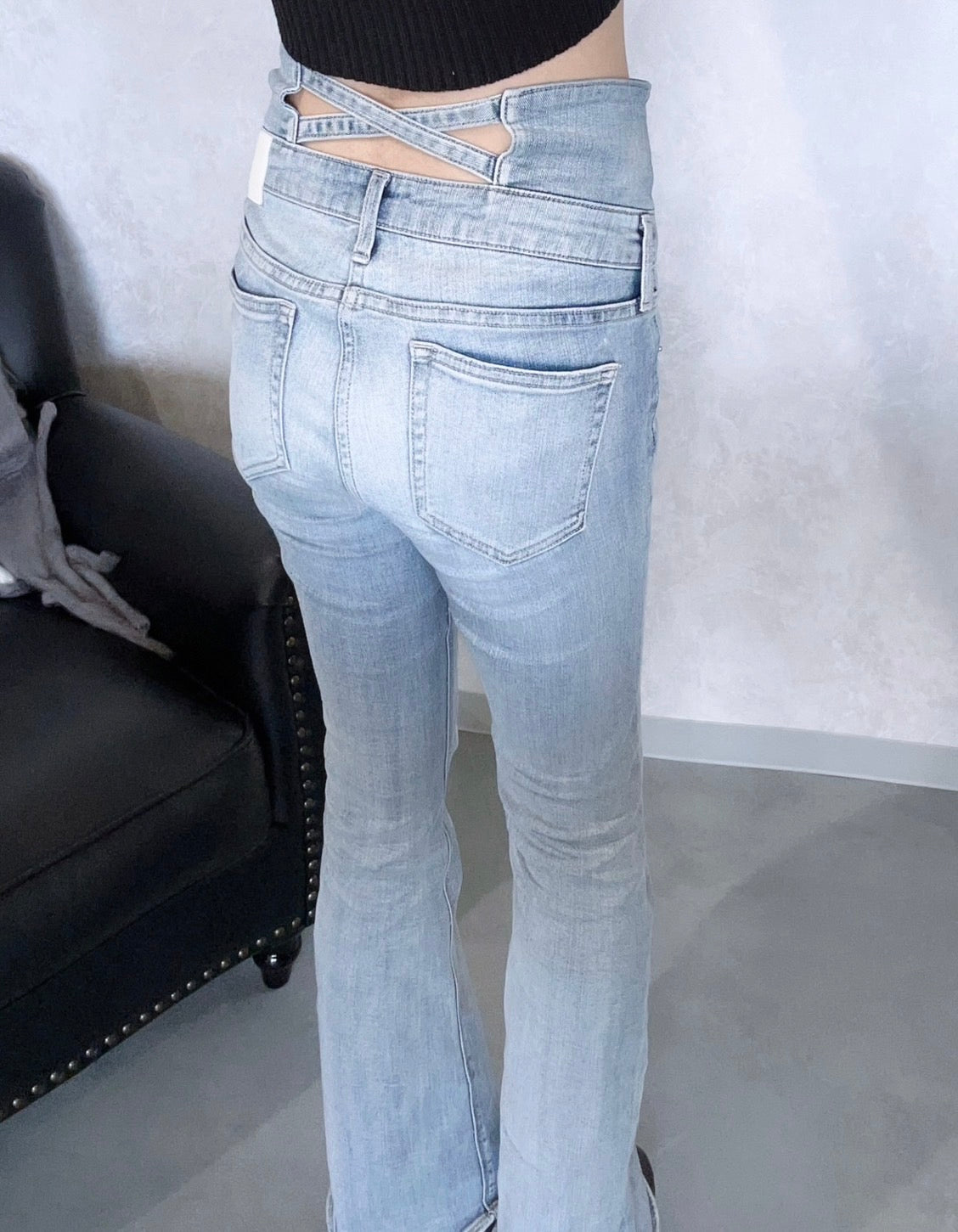 GYDA ハイウエストBACKクロスフレアパンツ