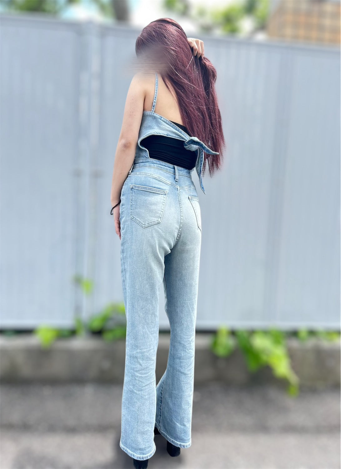 GYDA BACKリボンデニムロンパース