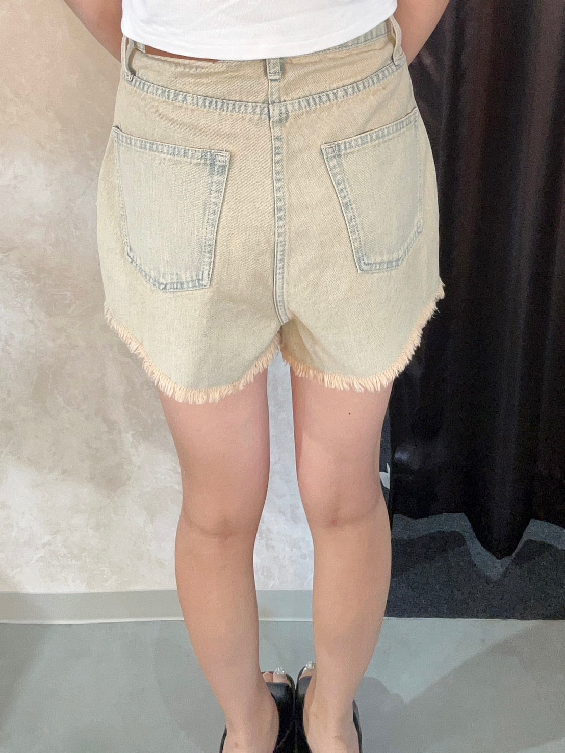 EVRIS ハイダメージデニムショートパンツ