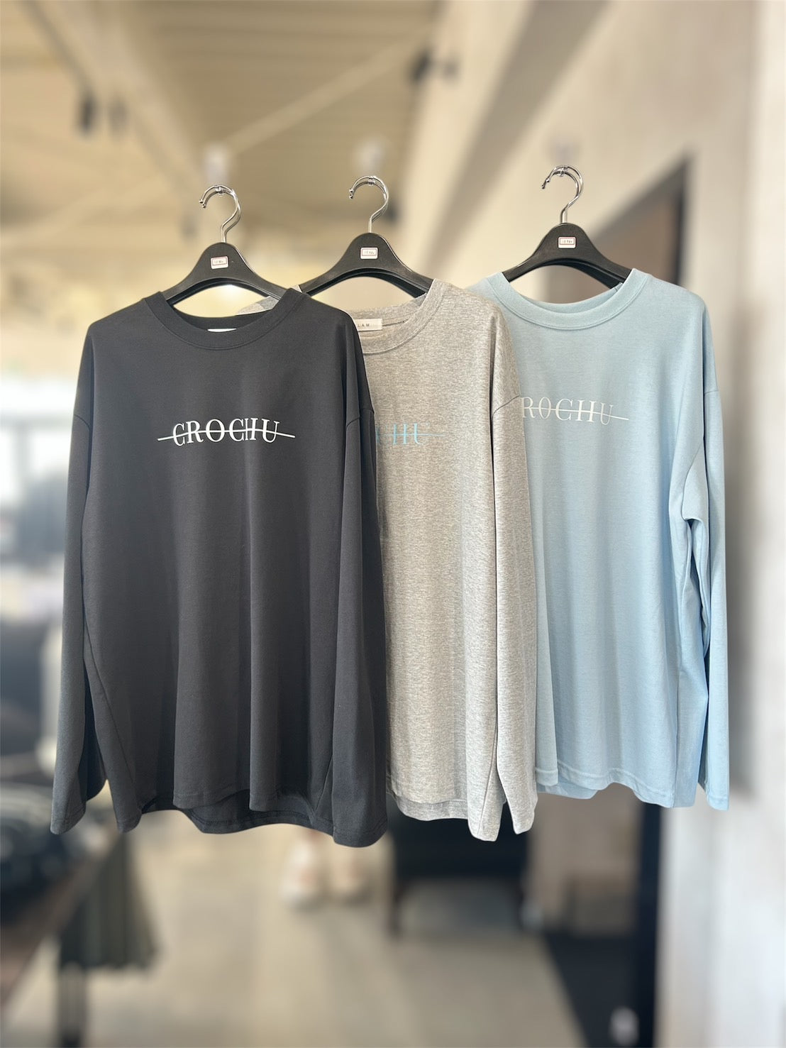 CROCHU ユニセックスBACKプリントロンT