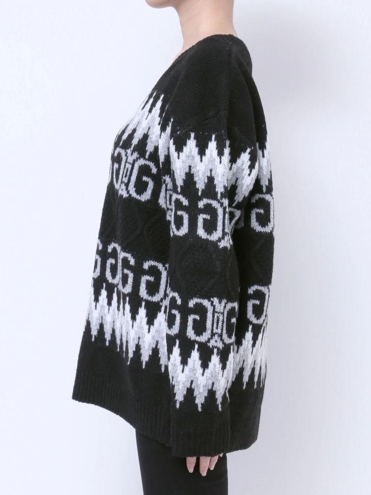 GYDA SymmetryGYDAノルディックニットトップス