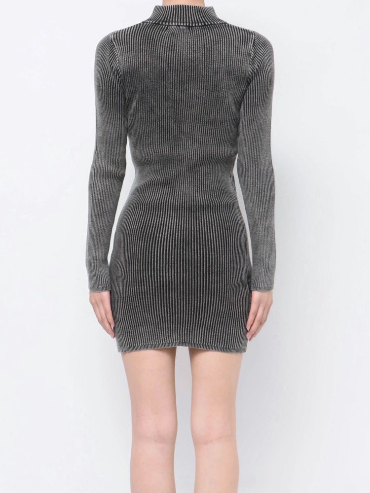 GYDA ブリーチハーフZIP long sleeveニットワンピース