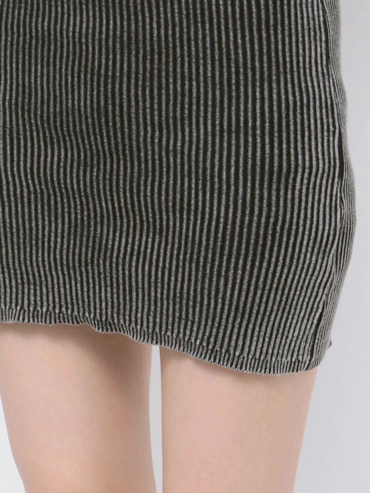 GYDA ブリーチハーフZIP long sleeveニットワンピース
