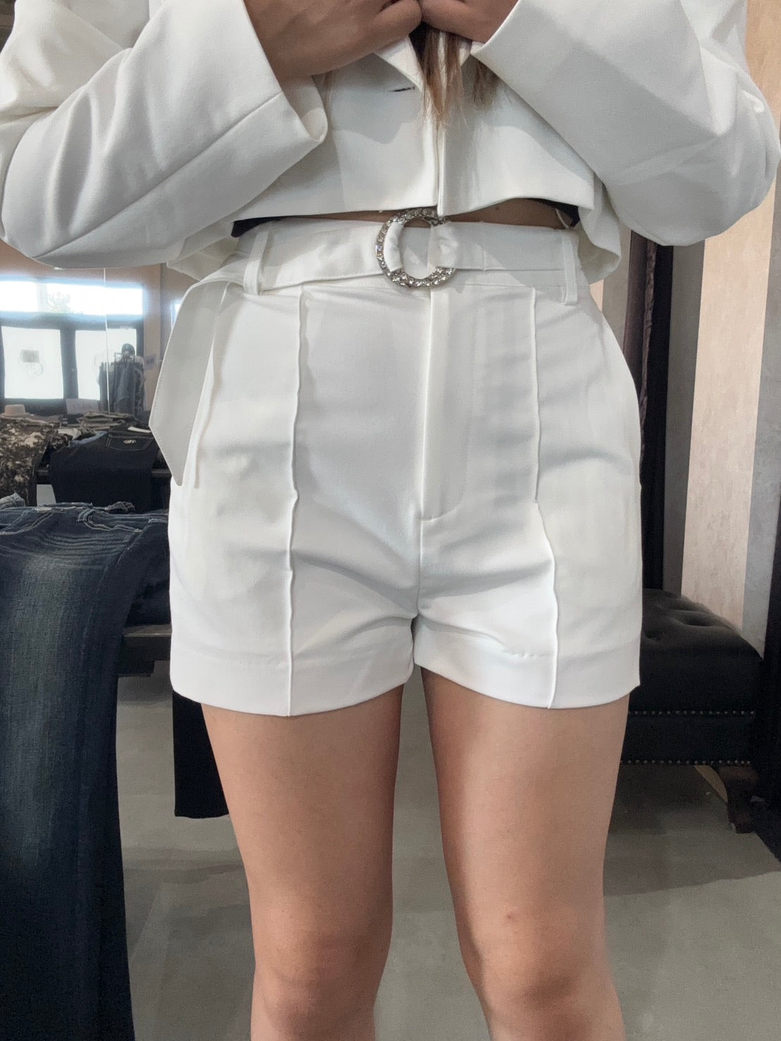 GYDA ビジューベルトショートパンツ
