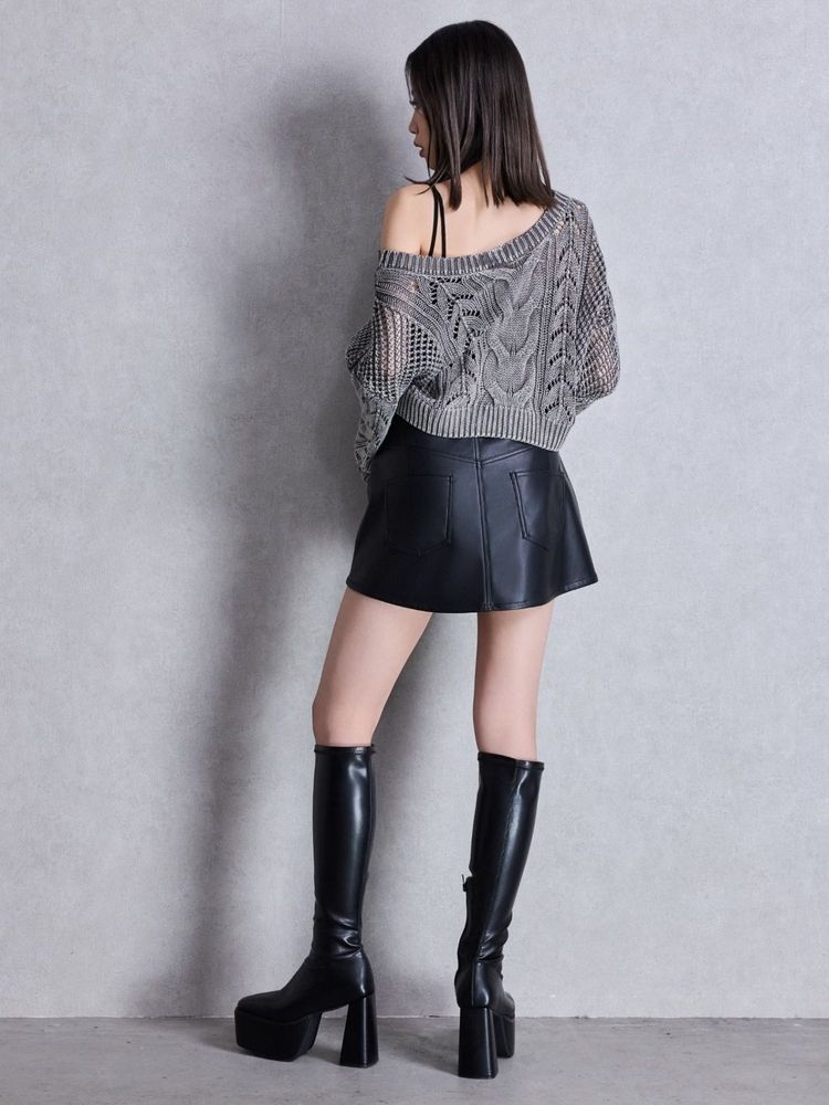 GYDA ハイウエストフェイクレザースカートライクショートパンツ