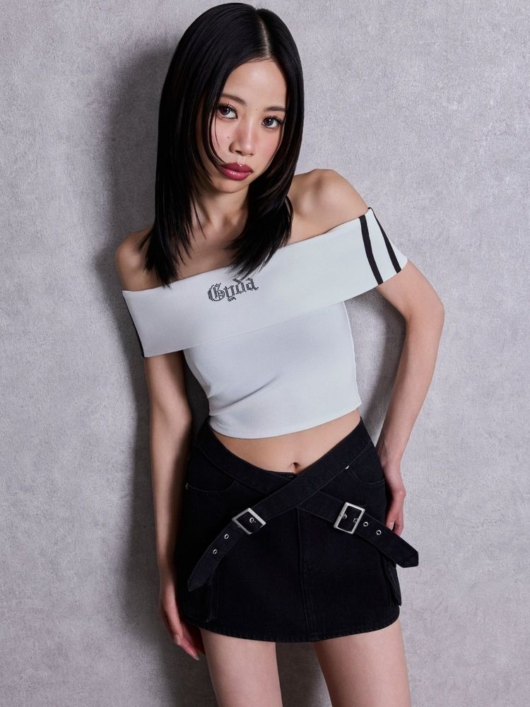 GYDA Gyda bijou サイドラインオフショルショートTOPS