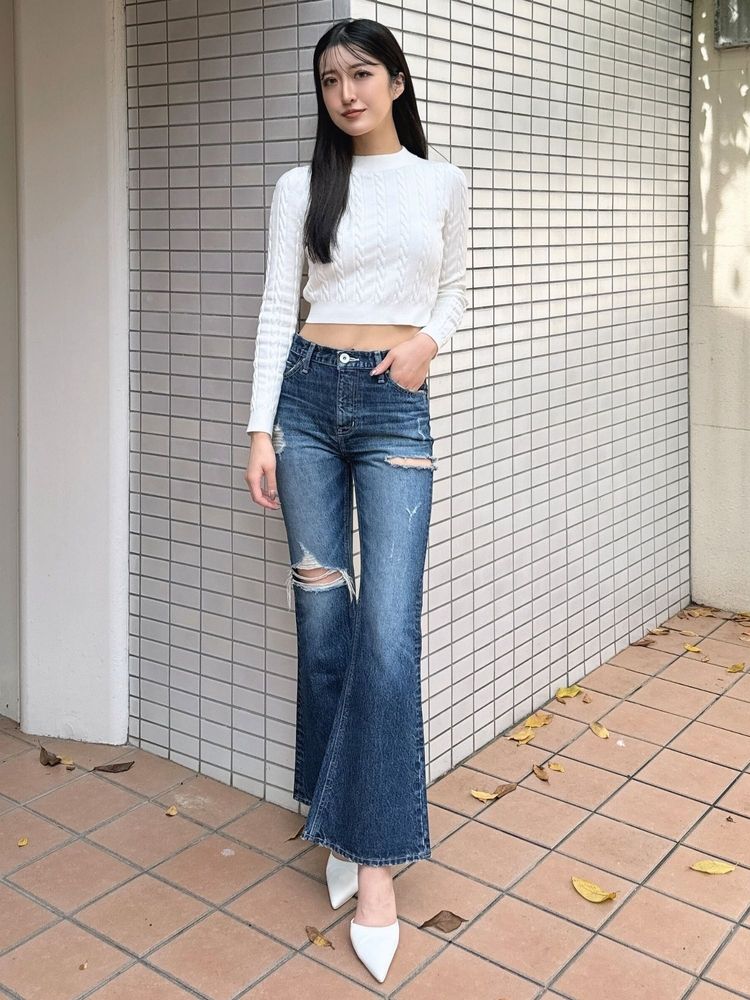 GYDA ミドルウエストSIDE RIPPEDフレアデニムパンツ