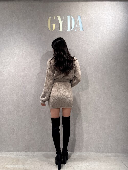 GYDA プレートシャギーニットトップス