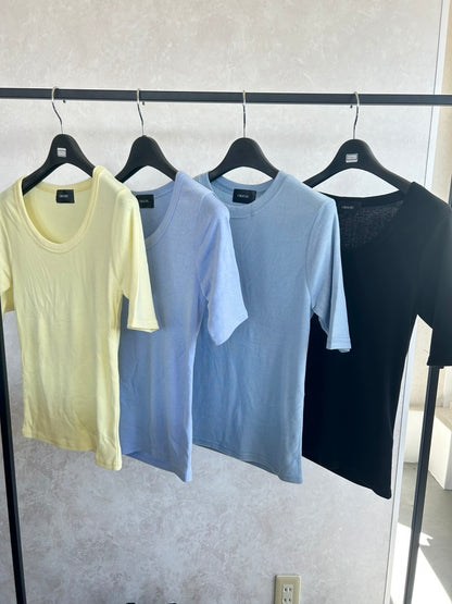 CROCHU カットフィットUネックTシャツ