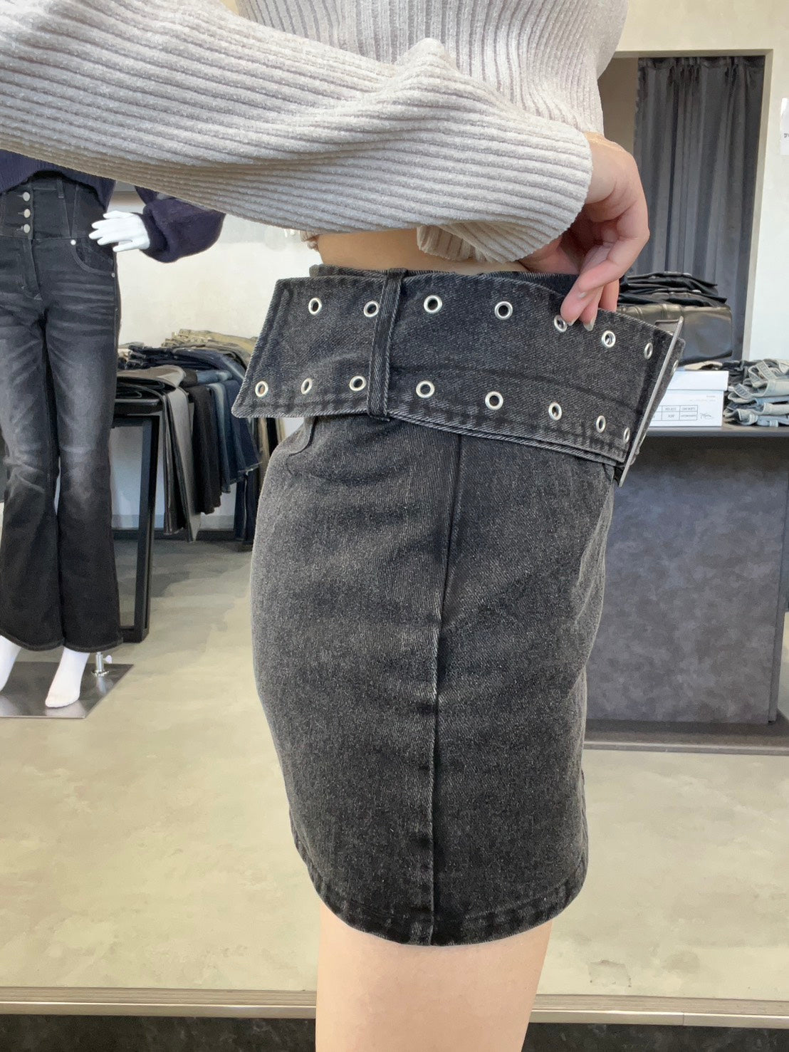 EVRIS タイトワイドベルトミニスカート