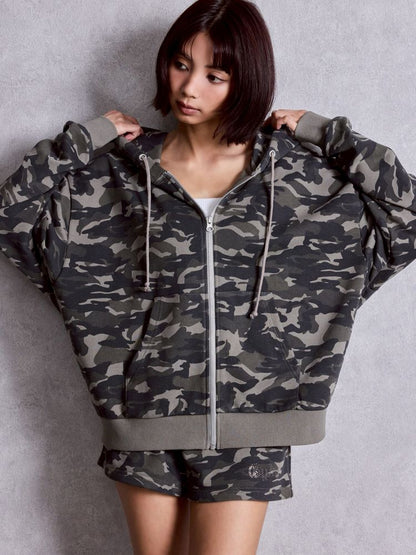 GYDA NEW BACK GYDA ラインストーンラメパーカー