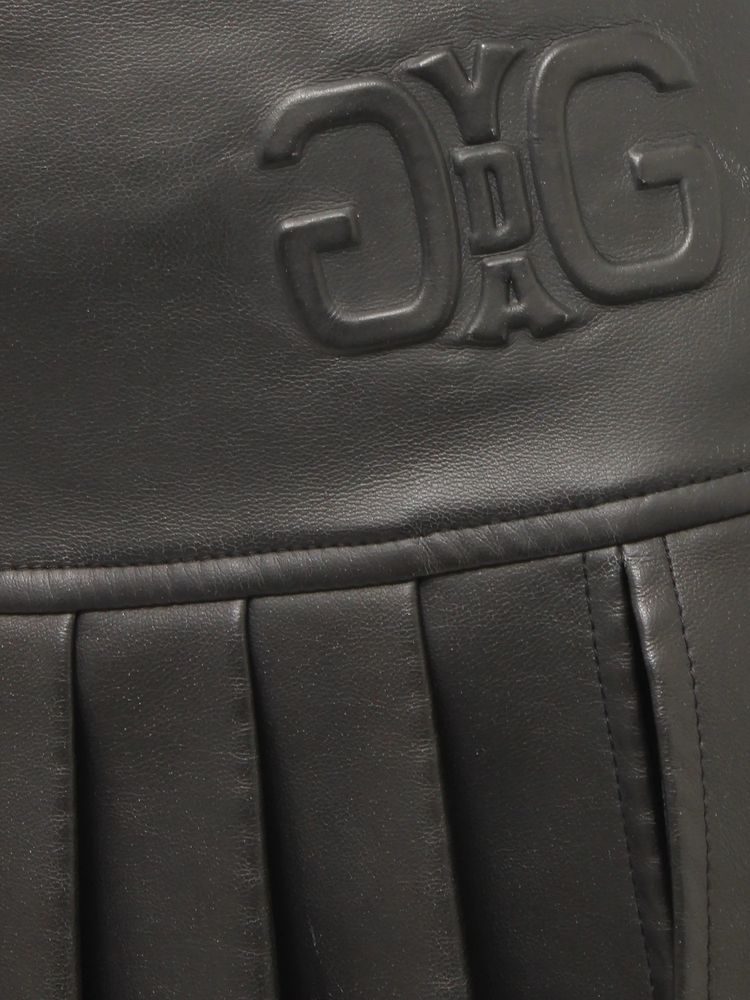 GYDA スリットフェイクレザープリーツスカートライクショートパンツ
