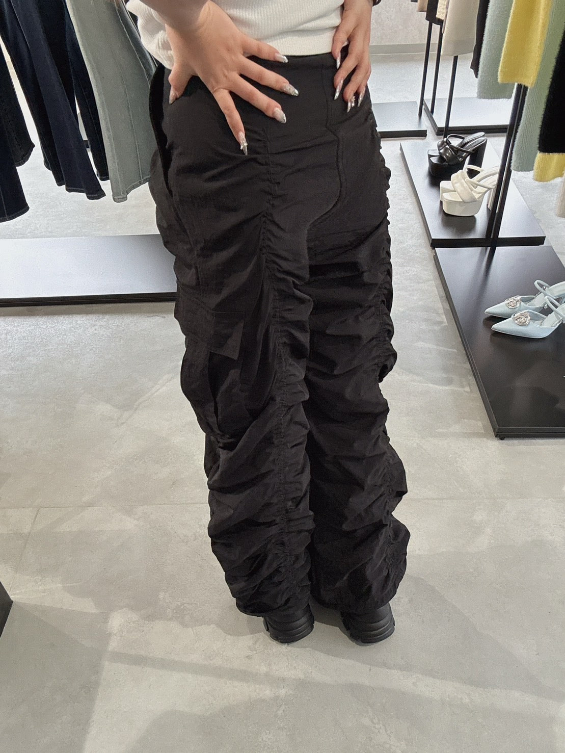 MURUA シャーリングカーゴパンツ