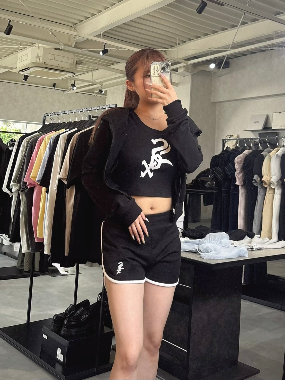 GYDA［MLB］BACK LOGOスウェットショートパンツ
