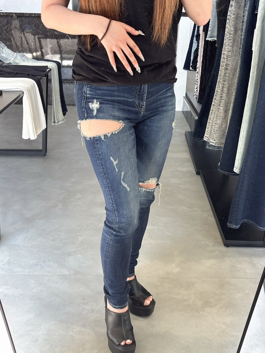 GYDA ミドルウエストSIDE RIPPEDスキニーデニムパンツ