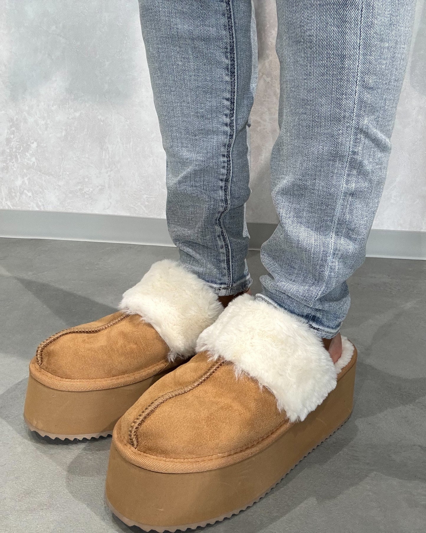 GYDA【厚底】ムートンライクプラットフォームスリッポン