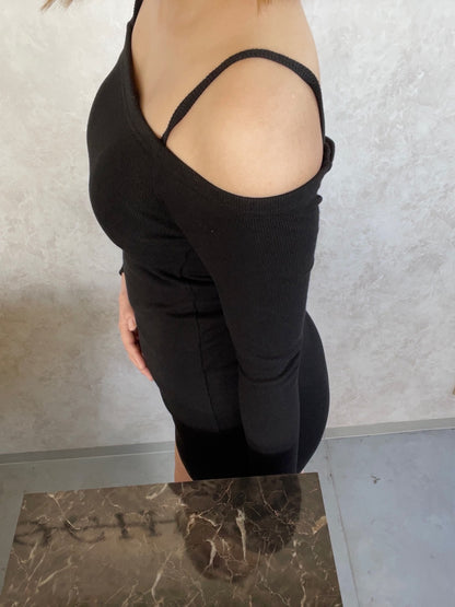 GYDA BACK TWISTオフショルテレコタイトワンピース