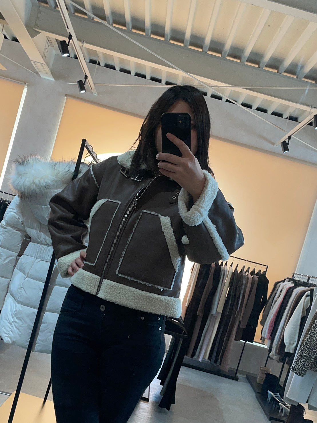 EMODA ショートフェイクムートンブルゾン