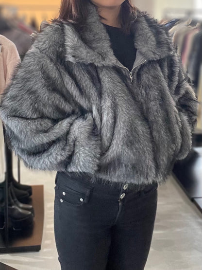 EVRIS フェイクファーショートブルゾン