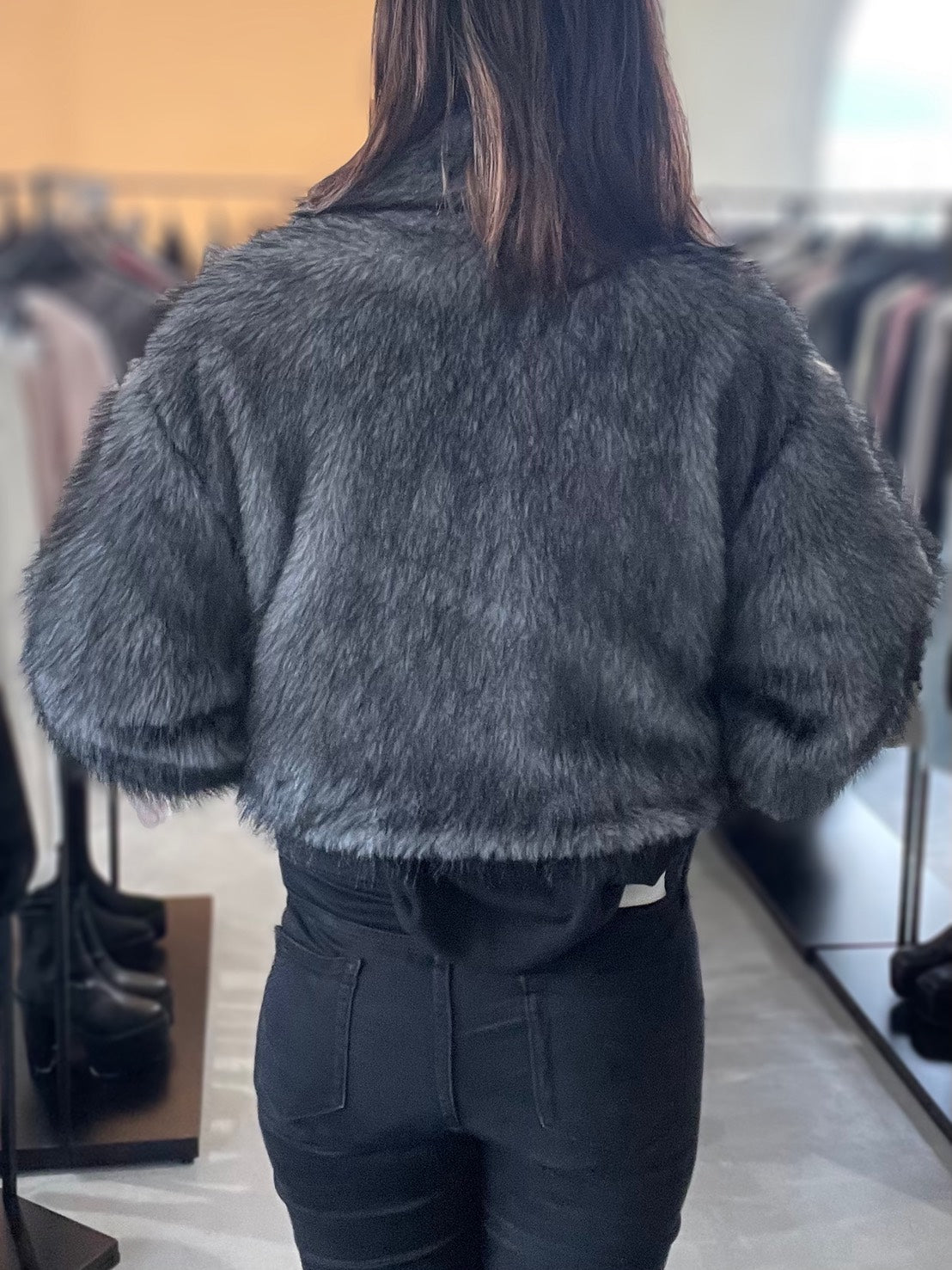 EVRIS フェイクファーショートブルゾン